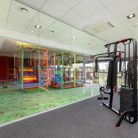 Baltin With Gym, Sauna & Swimming Pool By Renters شقة ملنك