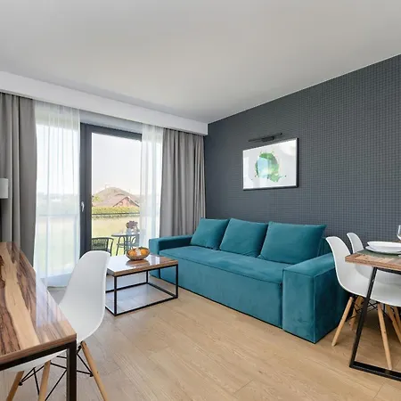 Baltin With Gym, Sauna & Swimming Pool By Renters *