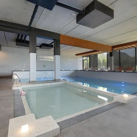 شقة Baltin With Gym, Sauna & Swimming Pool By Renters ملنك